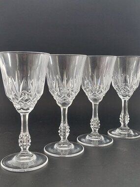 Set of 4 Vintage Royal Crystal Rock Linea Medici Small Wine Glasses 5.75"